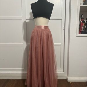 True Decadence Petite Dusty Rose Tulle Maxi Skirt